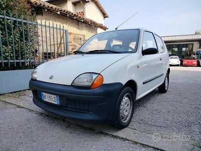 Usata Fiat Seicento Young 39 CV (28 kW) 2000 Bianco Utilitaria