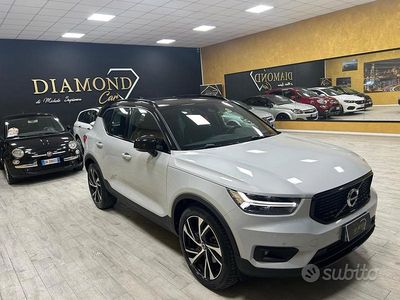 Usata Volvo XC40 R-Design 150 CV (110 kW) 2019 Grigio SUV