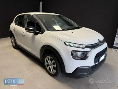 Usata Citroën C3 Business Class 102 CV (75 kW) 2021 Bianco pastello Utilitaria