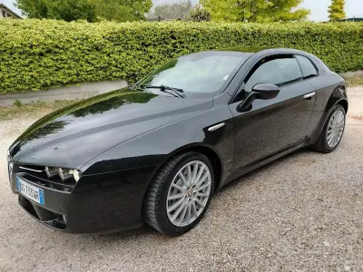 Käytetty Alfa Romeo Brera 200 HP (147 kW) 2009 Musta Coupe - kaksiovinen