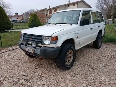 Usata Mitsubishi Pajero 84 CV (61 kW) 1997 SUV