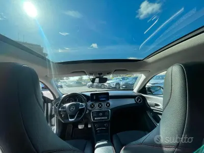 Usata Mercedes CLA200 AMG line 136 CV (100 kW) 2017 Grigio Berlina