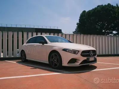 Usata Mercedes A180 Premium 136 CV (100 kW) 2020 Bianco Berlina