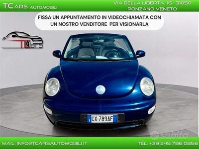 Usata VW New Beetle 101 CV (74 kW) 2005 Blu Utilitaria