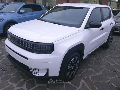 Nuova Fiat Grande Panda Icon 101 CV (74 kW) 2025 Bronzo Utilitaria