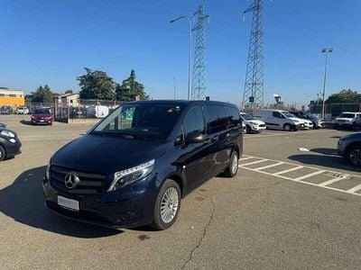 Blu/azzurro Usata 2022 Mercedes Vito Furgone | 34.990 € (Molto cara)