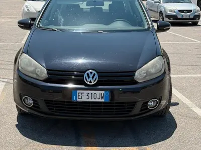 Usata VW Golf VI 105 CV (77 kW) 2010 Nero Utilitaria