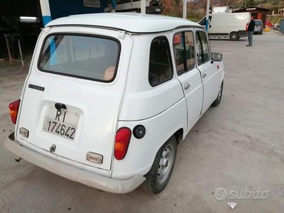 Renault R4