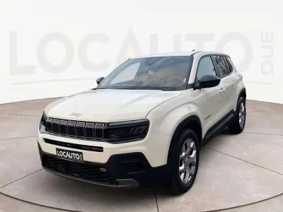 Usado Jeep Avenger Altitude 101 CV (74 kW) 2023 Blanco SUV