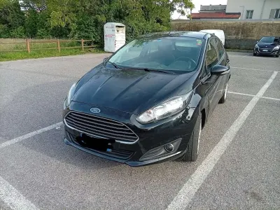 Usata Ford Fiesta 75 CV (55 kW) 2015 Utilitaria