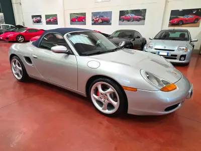 Usata Porsche Boxster 252 CV (185 kW) 2001 Argento Cabrio