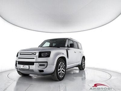 Usata Land Rover Defender SE 250 CV (183 kW) 2023 Grigio SUV