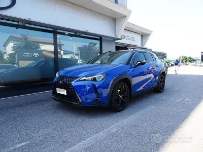 Usata Lexus UX 2021 Blu SUV