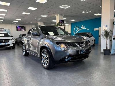 Usata Nissan Juke Tekna 110 CV (80 kW) 2015 Grigio SUV