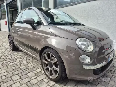 Gebraucht Fiat 500 Pop 101 PS (74 kW) 2009 Braun Cabrio