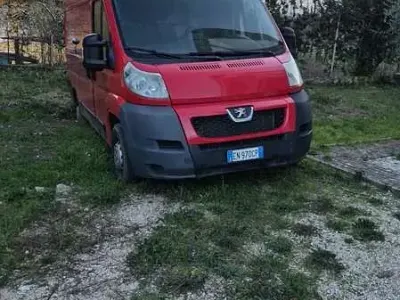 Usata Peugeot Boxer 131 CV (96 kW) 2012 Rosso Furgone