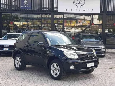 Usata Toyota RAV4 Sol 116 CV (85 kW) 2005 Nero SUV