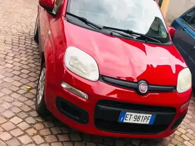 Occasion Fiat Panda Pop 69 ch (50 kW) 2012 Rouge Citadine