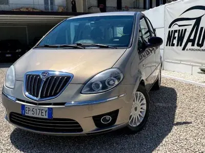 Usata Lancia Musa 92 CV (67 kW) 2012 Monovolume
