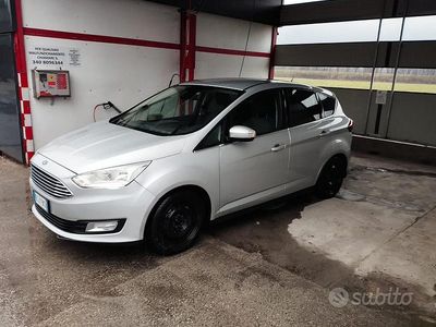 Usata Ford C-MAX Titanium 120 CV (88 kW) 2016 Grigio Monovolume