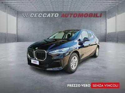 Usata BMW 216 Active Tourer Comfort Edition 122 CV (89 kW) 2024 Nero Monovolume