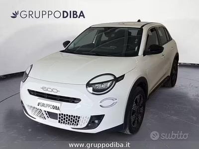 Nuova Fiat 600 Pop 110 CV (80 kW) 2025 Bianco SUV