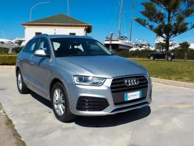 Usata Audi Q3 Comfort 120 CV (88 kW) 2017 Argento SUV