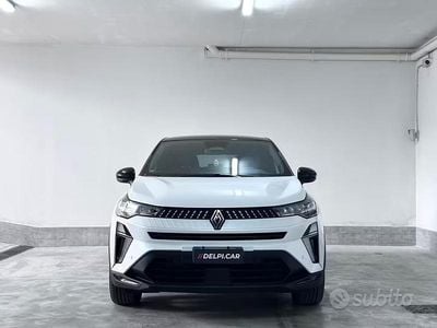 Usata Renault Captur Techno 100 CV (73 kW) 2024 Bianco SUV