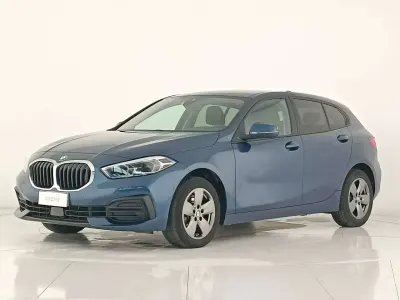 Usata BMW 118 Advantage 150 CV (110 kW) 2023 Blu metallizzato Utilitaria