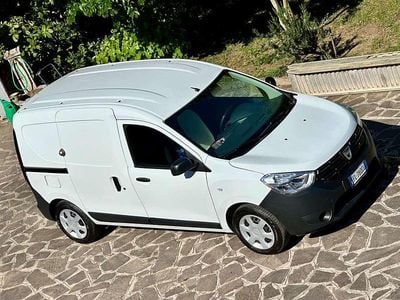 Usata Dacia Dokker 75 CV (55 kW) 2017 Bianco Monovolume