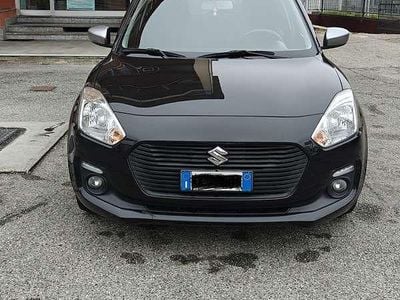 Usata Suzuki Swift Cool 90 CV (66 kW) 2018 Nero Utilitaria