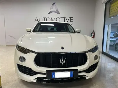 Usata Maserati Levante 250 CV (183 kW) 2017 Other SUV