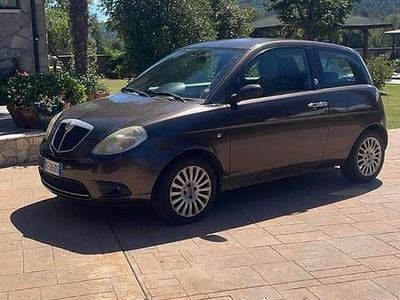 Usata Lancia Ypsilon 77 CV (56 kW) 2009 Marrone Utilitaria