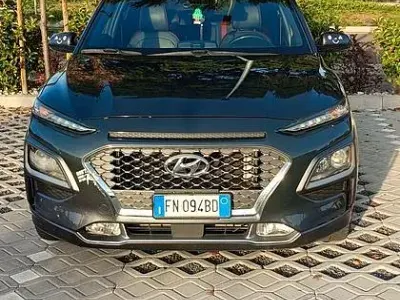 Usata Hyundai Kona 120 CV (88 kW) 2018 Grigio SUV