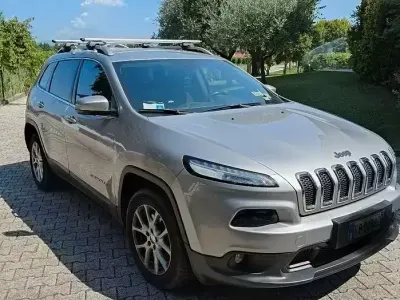 Usata Jeep Cherokee 185 CV (136 kW) 2015 Grigio SUV