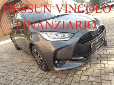 Usata Toyota Yaris Hybrid