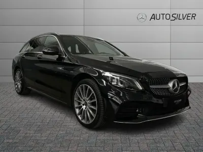 Usata Mercedes 220 Premium 194 CV (142 kW) 2020 Nero Station wagon