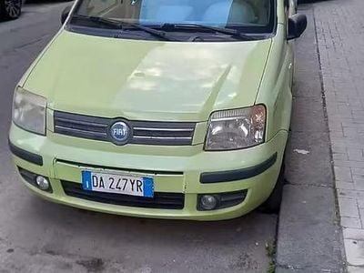 Usata Fiat Panda 60 CV (44 kW) 2006 Giallo Utilitaria