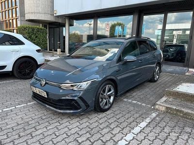 Usata VW Golf VIII R-line 150 CV (110 kW) 2021 Grigio Station wagon