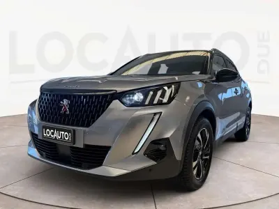 Usata Peugeot 2008 GT-line 131 CV (96 kW) 2021 Grigio SUV