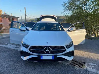 Usata Mercedes A200 Premium 163 CV (119 kW) 2024 Bianco Berlina