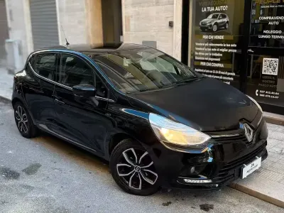 Usata Renault Clio IV Zen 75 CV (55 kW) 2018 Nero Berlina