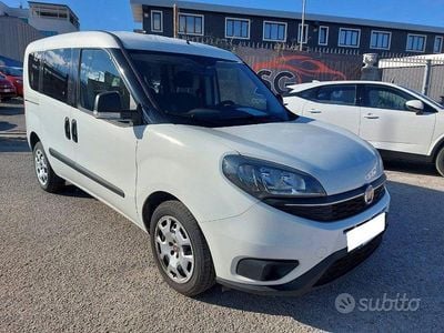 Usata Fiat Doblò S 105 CV (77 kW) 2019 Bianco Monovolume