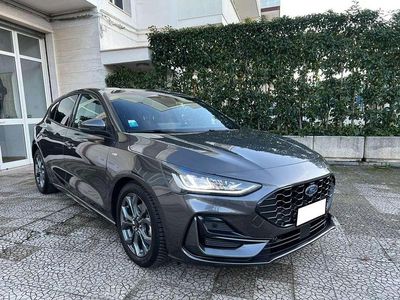 Usata Ford Focus ST-Line 116 CV (85 kW) 2025 Nero Berlina