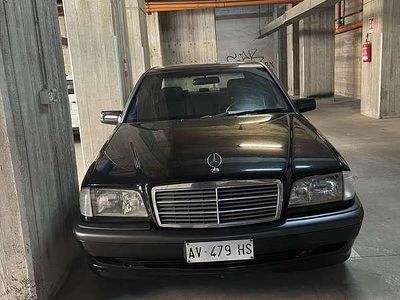 Nero Usata 1997 Mercedes C180 Classic Berlina | 3000 €