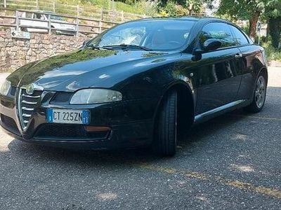 Usata Alfa Romeo GT 166 CV (122 kW) 2005 Nero Coupé
