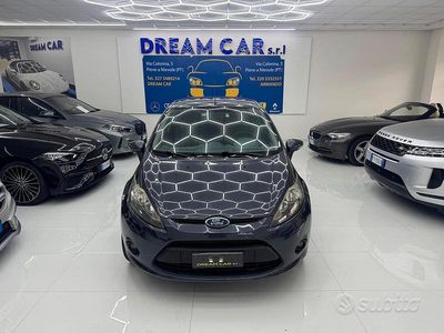 Usata Ford Fiesta Titanium 68 CV (50 kW) 2010 Nero Utilitaria