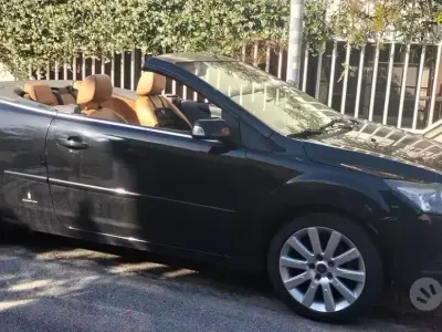 Usata Ford Focus Cabriolet 136 CV (100 kW) 2010 Nero Cabrio