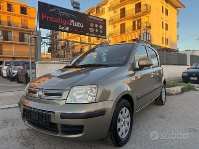 Usata Fiat Panda Dynamic 69 CV (50 kW) 2011 Grigio Utilitaria