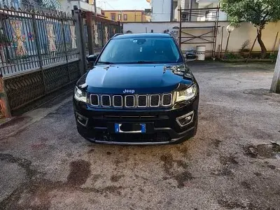 Usata Jeep Compass Limited 120 CV (88 kW) 2019 Nero SUV